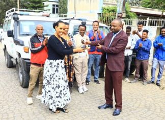 ሁሉም ጤና ጣቢያዎች አምቡላንስ እንዲኖራቸው ትኩረት ተሰጥቶ እየተሠራ ነው።