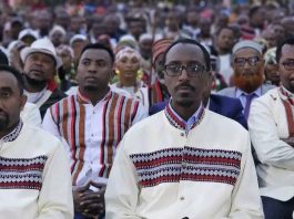 የምዕራብ አርሲ ዞን እና የሻሸመኔ ነዋሪዎችን ያሳተፈ ሕዝባዊ ውይይት በሻሸመኔ ከተማ እየተካሄደ ነው፡፡