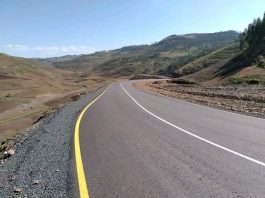 የእስቴ – ስማዳ የአስፋልት መንገድ ግንባታ በታኅሣሥ 2018ዓ.ም መጨረሻ ለማጠናቀቅ እየተሠራ ነው።