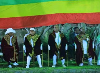 ዓለም ሊያየው የሚጓጓለት የጎንደር ጥምቀት በቅዱስ ፋሲለደስ ጥምቀተ ባሕር በተለያዩ ሥርዓቶች እየተከናወነ ነው።