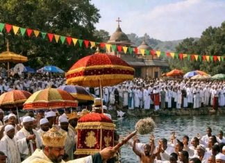 ጥምቀት ምንድን ነው? ለምንስ በውኃ ኾነ? 