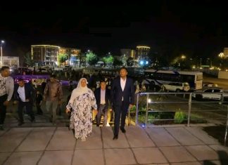 የዓለም አቀፍ ኮንፈረንስ ተሳታፊ እንግዶች የባሕር ዳር ከተማን የልማት ሥራዎች ጎበኙ።