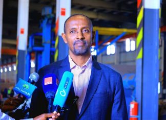 የክልል እና የፌዴራል መንግሥት መሪዎች በባሕር ዳር ከተማ የኢንዱስትሪ ቦታዎችን እየጎበኙ ነው።