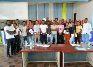 የኢትዮጵያ ብሔራዊ ምርጫ ቦርድ በምርጫ ሥራ ላይ በበጎ ፈቃደኝነት ለሚሠማሩ ወጣቶች ሥልጠና ሰጠ።