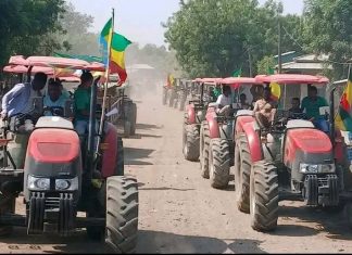 በቋራ ወረዳ በሜካናይዜሽ ምርታማነትን ለማሳደግ እየተሠራ ነው።