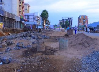 በእንጅባራ ከተማ የኮሪደር ልማት እየተከናወነ ነው።