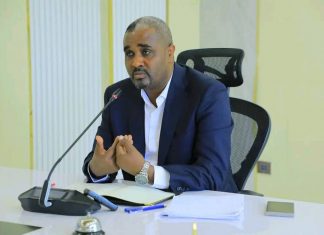 የሰላም አማራጭን የተቀበሉ የቀድሞው የመንግሥት ሠራተኞች ወደ ሥራቸው እንዲመለሱ ተወሰነ።