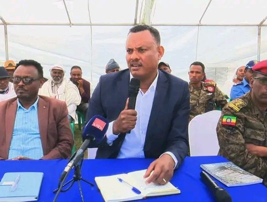 በፍቅር እና በአንድነት በመቆም የሀገርን ሰላም እና ልማት ማስቀጠል ይገባል።