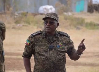 “የኢትዮጵያ መከላከያ ሠራዊት የሚዋጋው ሀገርን ለባዕድ አሳልፎ ለመስጠት ከሚባዝኑ ጠላቶች ጋር ነው” ለኦፕሬሽናል ሜጄር ጄኔራል ተስፋዬ ረጋሳ