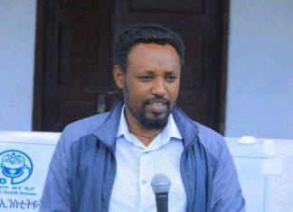 ወላጆች እና አሳዳጊዎች ሕጻናትን የፖሊዮ ክትባት ማስከተብ አለባቸው።