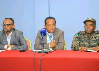 55 ሚሊዮን ብር የሚገመት ነዳጅ በሕገ ወጥ መንገድ ለግብይት ሊቀርብ ሲል መያዙን የአማራ ክልል ንግድ እና ገበያ ልማት ቢሮ አስታወቀ።
