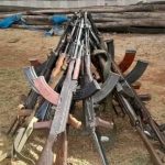 የሰላም አማራጭን ባልተቀበሉ የጽንፈኛ ቡድን አባላት ላይ እርምጃ ተወሰደ። የሰላም አማራጭን ባልተቀበሉ የጽንፈኛ ቡድን አባላት ላይ እርምጃ ተወሰደ።