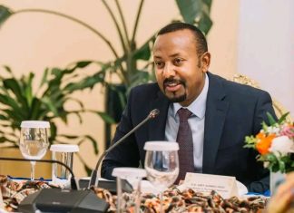 ጠቅላይ ሚኒስትር ዐቢይ አሕመድ ( ዶ.ር) ከላይቤሪያ ፕሬዝዳንት ጆሴፍ ንዩማ ቦአካይ ጋር ተወያዩ።