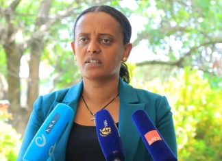 መሶብ አገልጋይ እና ተገልጋይን በፈገግታ የሚያገናኝ ድልድይ ኾኖ ቀጥሏል።