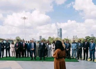 “የአገልግሎት ቅልጥፍናን እና ተደራሽነትን ለማሻሻል በቁርጠኝነት እየሠራን እንገኛለን” ጠቅላይ ሚኒስትር ዐቢይ አሕመድ (ዶ.ር)