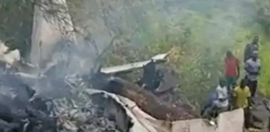 በደቡብ ሱዳን ጁባ አቅራቢያ በደረሰ የአውሮፕላን አደጋ ምክንያት 14 ሰዎች ሞቱ።