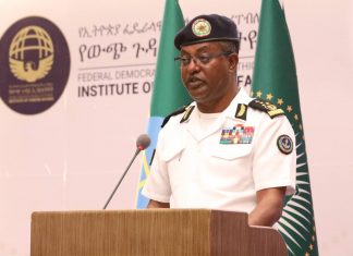 “የቀይ ባሕር አሥተዳደርን አካታች በማድረግ ዓለም አቀፍ የአቅርቦት ሰንሰለትን ማሳለጥ ይገባል” የኢትዮጵያ የባሕር ኃይል አዛዥ ሬር አድሚራል ክንዱ ገዙ