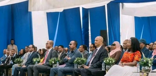 “የገላን ጉራ ኢንዱስትሪ ፓርክ አስተማማኝ ኢኮኖሚን ለመገንባት በጀመርነው የብልጽግና ጉዞ ተደማሪ እመርታ ነው።” ጠቅላይ ሚኒስትር ዐቢይ አሕመድ (ዶ.ር) 
