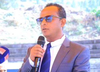 “ዘመናትን የተሻገረ የማኅበረሰቡ አብሮነት ለዛሬዋ የጎንደር ከፍታ ዋነኛ መሠረት ኾኗል” አቶ ቻላቸው ዳኘው
