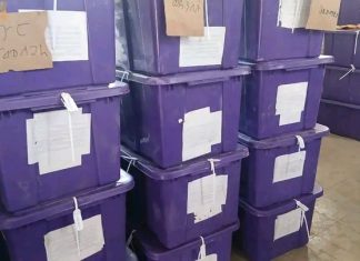 🗳️ 🇪🇹 በምዕራብ ጎንደር ዞን የምርጫ ቁሳቁስ እየተሰራጨ ነው።