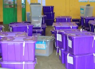🗳️ 🇪🇹በእንጅባራ የምርጫ ቁሳቁስ ሥርጭት ሥራ እየተከናወነ ነው።