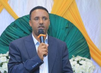 የደሴ ከተማ አሥተዳደር ለ96 የቤት ማኅበራት የቤት መሥሪያ ቦታ አስረከበ።