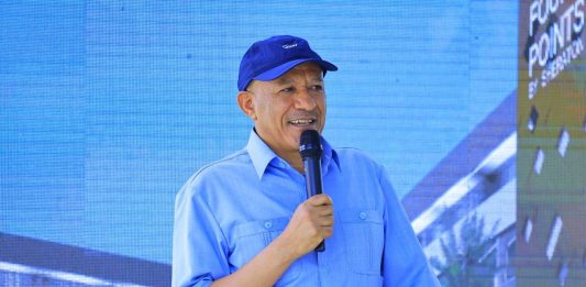 “በውቢቷ ባሕር ዳር ዓለም አቀፍ ደረጃውን የጠበቀ ሆቴል ሊገነባ በመኾኑ ተደስቻለሁ” ምክትል ጠቅላይ ሚኒስትር ተመስገን ጥሩነህ