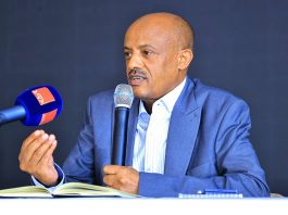 ባለሃብቶች ወደ ክልሉ ገብተው እንዲያለሙ ርእሰ መሥተዳድር አረጋ ከበደ ጥሪ አቀረቡ።