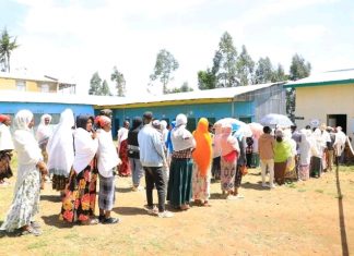 🇪🇹🗳️ በካርዳችን መፃኢ ዕድላችንን ይወስናል ያልነውን ፓርቲ በነጻነት መርጠናል” የደብረ ታቦር ከተማ ነዋሪዎች