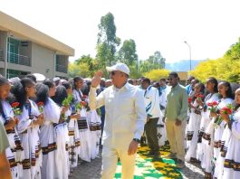 ምክትል ጠቅላይ ሚኒስትር ተመሥገን ጥሩነህ የልማት ሥራዎችን ለመመልከት በወልድያ ከተማ ተገኝተዋል።