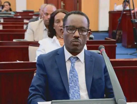 በደረሰኝ አቆራረጥ እና ተያያዥ ጉዳዮች ላይ ትኩረት ያደረገው የታክስ አሥተዳደር ረቂቅ አዋጅ ላይ የአስረጅ መድረክ ተካሄደ።