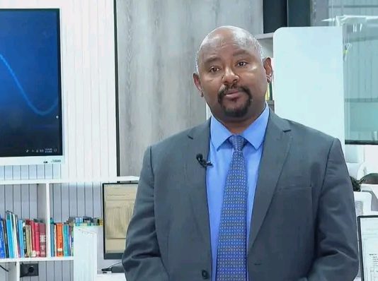 “የክልል ተቋማትም ወደ ዲጂታል አሠራር መግባት አለባቸው” በለጠ ሞላ (ዶ.ር)