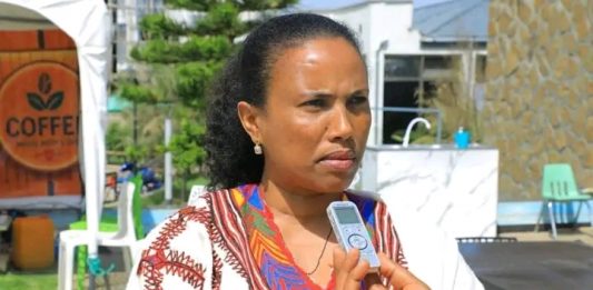 ሕጻናት በዕውቀት እና በአስተሳሰብ የበሰሉ እንዲኾኑ መሥራት ይጠበቃል።