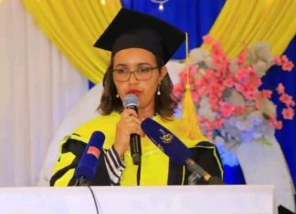ዛሬ የተቀበላችሁት ዲግሪ የሀገር አደራ ማረጋገጫ ማሕተም ነው።