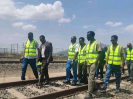 የአዋሽ-ኮምቦልቻ- ሃራ ገበያ ባቡር መስመር ጥገናን በጥራትና በፍጥነት ለማጠናቀቅ ርብርብ እየተደረገ ነው።