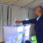 የአማራ ክልል ምክትል ርእሰ መሥተዳድር አብዱ ሁሴን (ዶ.ር) በደቡብ ወሎ ዞን ወረባቦ ወረዳ ቢስቲማ ምርጫ ጣቢያ ድምጻቸውን ሰጥተዋል። 712340027_1434932085331378_3396583754892471994_n