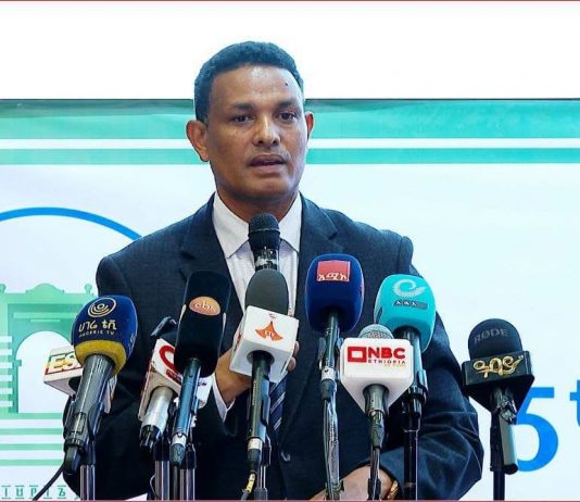 ከአንዲት ማይክሮስኮፕ እስከ ዘመናዊ የምርምር ማዕከል።