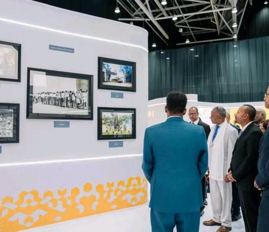 ጠቅላይ ሚኒስትር ዐቢይ አሕመድ (ዶ.ር) የሀገራዊ ምክክሩ ለዛሬ መድረክ ለመብቃት የተጓዘውን ርቀት በፎቶ ኤግዚቪሽን ተመልክተዋል።
