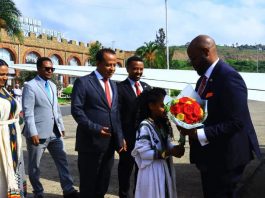 በኢትዮጵያ የአሜሪካ አምባሳደር ኤርቪን ማሲንጋ ጎንደር ገቡ።