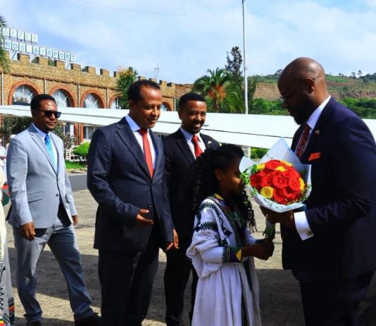 በኢትዮጵያ የአሜሪካ አምባሳደር ኤርቪን ማሲንጋ ጎንደር ገቡ።