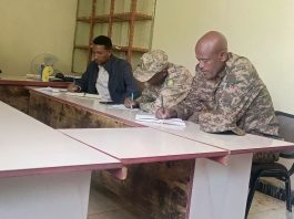 “ሠራዊቱ ሕዝብን ከራሱ አስቀድሞ የዜጎችን ደህንነት ለማስጠበቅ ጠላትን ፊት ለፊት ተጋፍጧል” የደራ ሀሙሲት አሥተዳደር