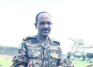 “ሠራዊቱ ከሰላም ማስከበር ጎን ለጎን በበጎ አድራጎት ሥራዎች መሳተፉ ለሕዝብ እና ለሀገር የቆመ ዋልታ ስለመኾኑ የሚያስመሰክር ተግባር ነው” የሰከላ ወረዳ አሥተዳደር