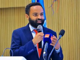 ከተለዋዋጭ የዓለም ቴክኖሎጅ ጋር አብሮ መጓዝ የሚችል ወጣት መፍጠር ያስፈልጋል።