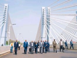 ጠቅላይ ሚኒስትር ዐቢይ አሕመድ (ዶ.ር) በባሕር ዳር ከተማ ልማቶችን ጎበኙ።