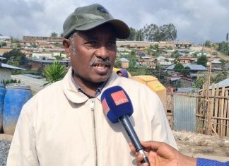 በቱሪስት ከተማዋ ደባርቅ እየተከናወነ ያለው የልማት ሥራ ለንግድና ለቱሪዝም ዕድገት አዲስ ተስፋ ፈንጥቋል።