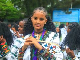 የአሸንድዬ በዓል በእብናት እየተከበረ ነው።