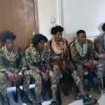 በላይ አርማጭሆ ወረደ በጫካ ሲንቀሳቀሱ የነበሩ ታጣቂዎች የሰላም አማራጭን ተቀበሉ። 828872935_1593033232269160_8462984767321694400_n