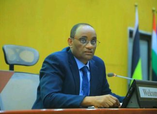ሀገር የሚገነባው እያንዳንዱ ዜጋ የራሱን ድርሻ ሲወጣ ነው።