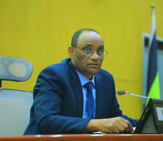 ሀገር የሚገነባው እያንዳንዱ ዜጋ የራሱን ድርሻ ሲወጣ ነው።