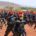 ጠላቶቹን የሚያስደነግጠው፣ እንደ ንሥር ሰማይን የሚቀዝፈው። 1791661774525